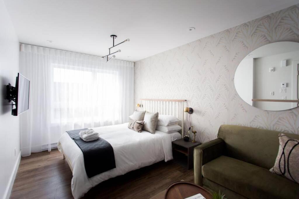 Wonderful Studio In Little Italy With Full Bath By Den Stays مونتريال المظهر الخارجي الصورة