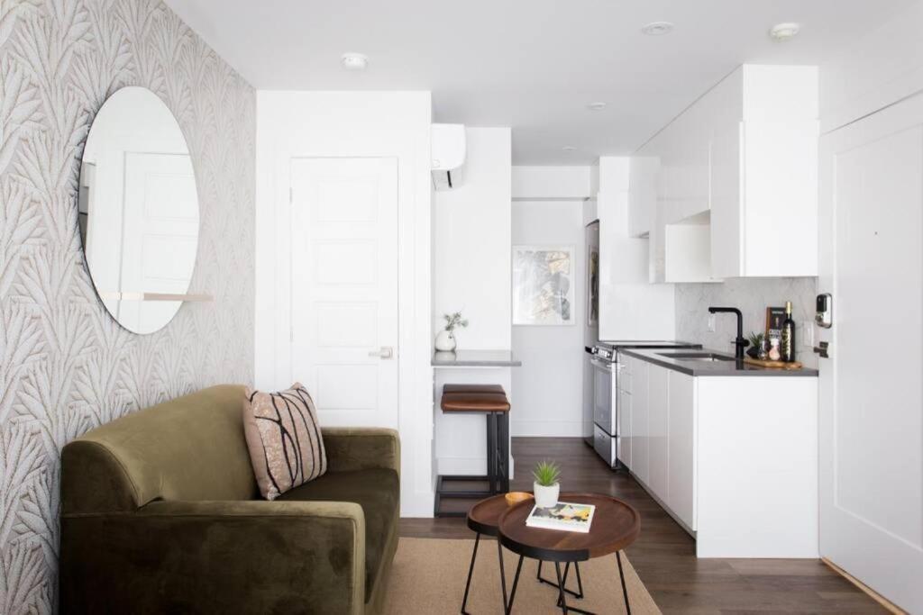 Wonderful Studio In Little Italy With Full Bath By Den Stays مونتريال المظهر الخارجي الصورة